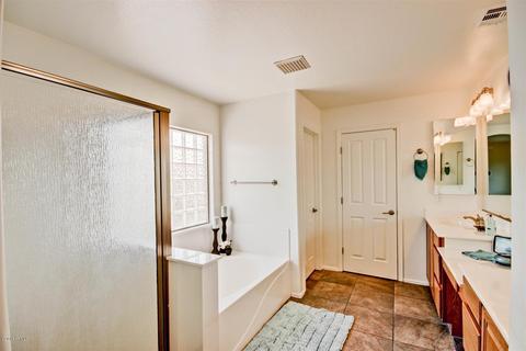 3651 E Parkview Dr, Gilbert, AZ 85295 photo 24