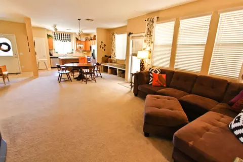 4358 E Renee Dr, Phoenix, AZ 85050 photo 3