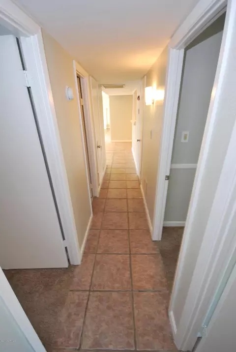 1704 E Broadmor Dr, Tempe, AZ 85282 photo 12