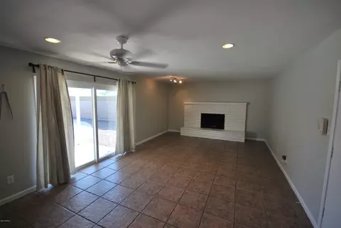 1704 E Broadmor Dr, Tempe, AZ 85282 photo 3