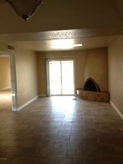 4126 E Charter Oak Rd, Phoenix, AZ 85032 photo 2