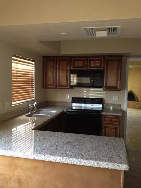 4126 E Charter Oak Rd, Phoenix, AZ 85032 photo 3