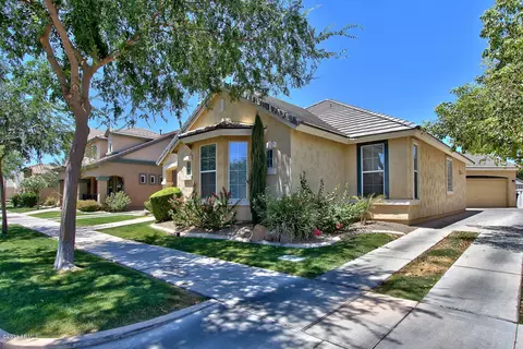 2710 E Tamarisk St, Gilbert, AZ 85296 photo 2