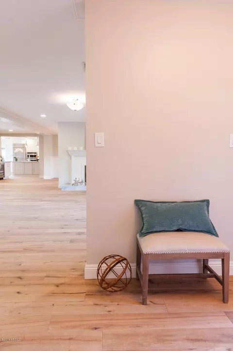 145 E Lamar Rd, Phoenix, AZ 85012 photo 5