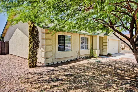 10961 E Cholla Rd, Mesa, AZ 85207 photo 3