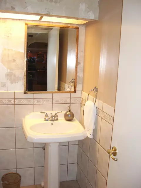 304 E Ambassador Dr, Tempe, AZ 85288 photo 7