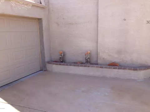 304 E Ambassador Dr, Tempe, AZ 85288 photo 10
