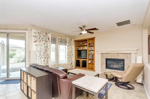 4611 E Narrowleaf Dr, Gilbert, AZ 85298 photo 8