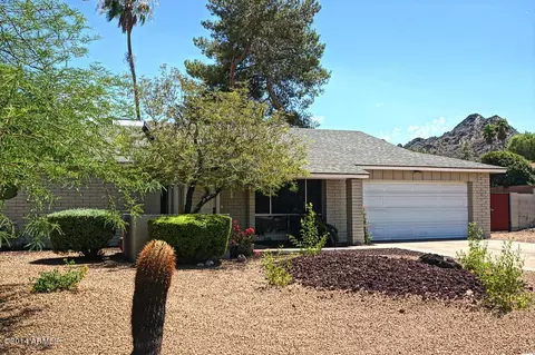 2357 E Sahuaro Dr, Phoenix, AZ 85028 photo 2