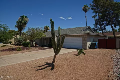 2357 E Sahuaro Dr, Phoenix, AZ 85028 photo 5