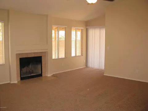 4529 E Silverwood Dr, Phoenix, AZ 85048 photo 8