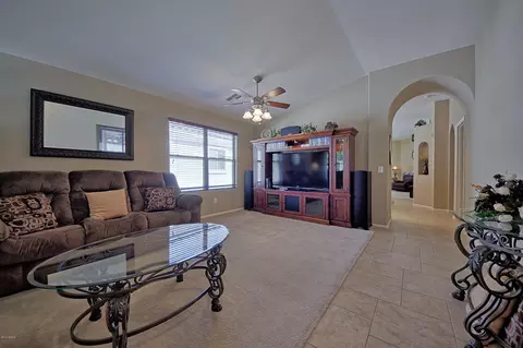 4316 E Wildhorse Dr, Gilbert, AZ 85297 photo 3