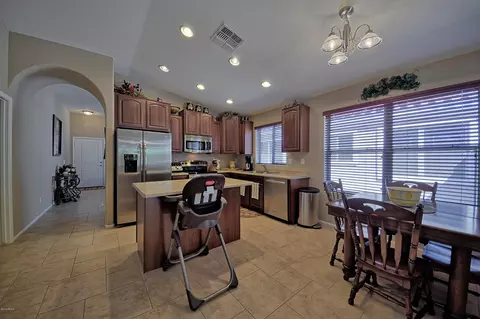 4316 E Wildhorse Dr, Gilbert, AZ 85297 photo 6