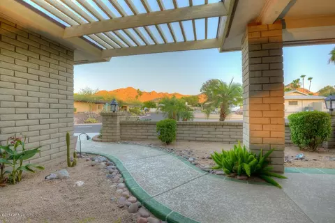 3138 E Las Rocas Dr, Phoenix, AZ 85028 photo 3