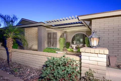 3138 E Las Rocas Dr, Phoenix, AZ 85028 photo 2