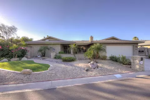 3138 E Las Rocas Dr, Phoenix, AZ 85028 photo 28