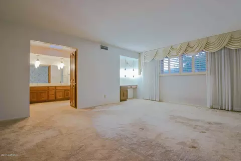 3138 E Las Rocas Dr, Phoenix, AZ 85028 photo 13