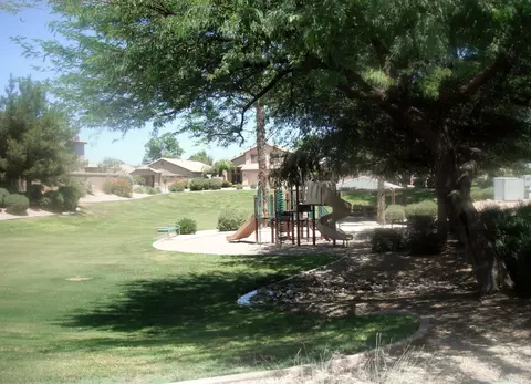 865 W Bruce Ave, Gilbert, AZ 85233 photo 9