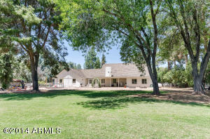625 E Leah Ln, Gilbert, AZ 85234 photo 31