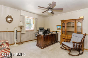 625 E Leah Ln, Gilbert, AZ 85234 photo 20