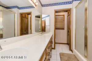 625 E Leah Ln, Gilbert, AZ 85234 photo 22