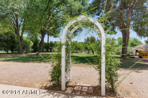 625 E Leah Ln, Gilbert, AZ 85234 photo 27