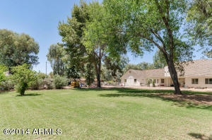 625 E Leah Ln, Gilbert, AZ 85234 photo 30