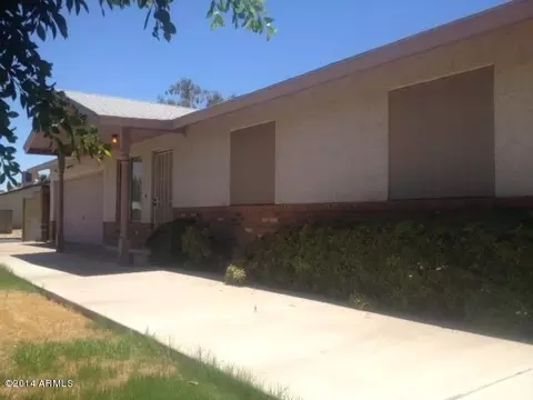 560 S 34th Pl, Mesa, AZ 85204 photo 2