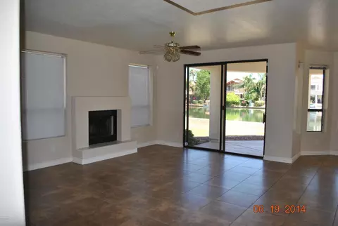 1838 E Lakecrest Dr, Gilbert, AZ 85234 photo 2