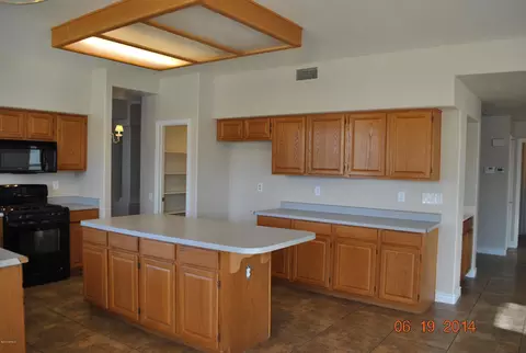 1838 E Lakecrest Dr, Gilbert, AZ 85234 photo 3