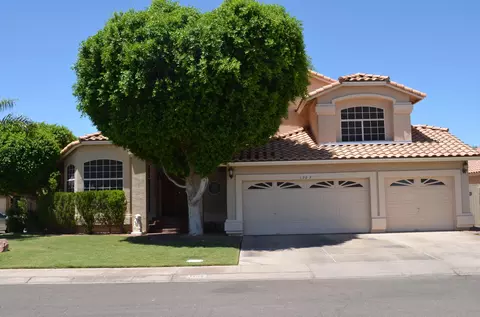 1202 E Lighthouse Ct, Gilbert, AZ 85234 photo 1