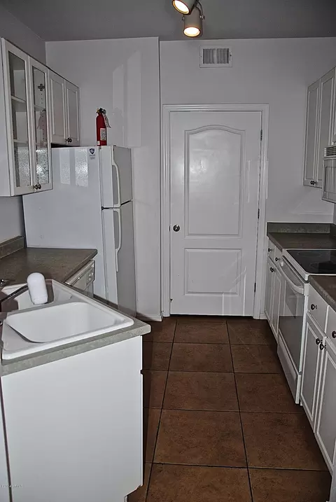 1701 E Colter St #230, Phoenix, AZ 85016 photo 6