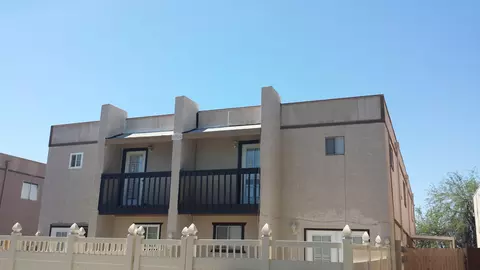 1725 E Pepper Cir, Mesa, AZ 85203 photo 2