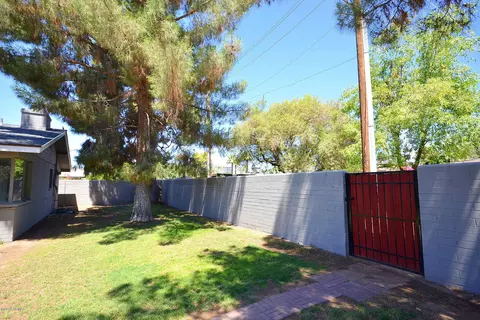 346 E Highland Ave, Phoenix, AZ 85012 photo 22