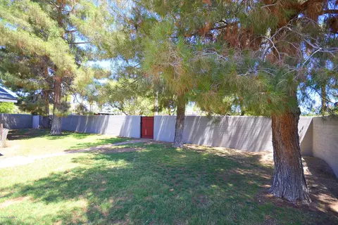 346 E Highland Ave, Phoenix, AZ 85012 photo 21