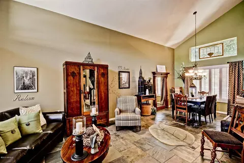 438 N Bridlegate Dr, Gilbert, AZ 85234 photo 5