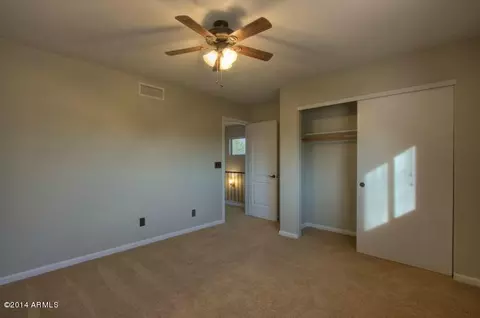3913 E Graythorn St, Phoenix, AZ 85044 photo 10