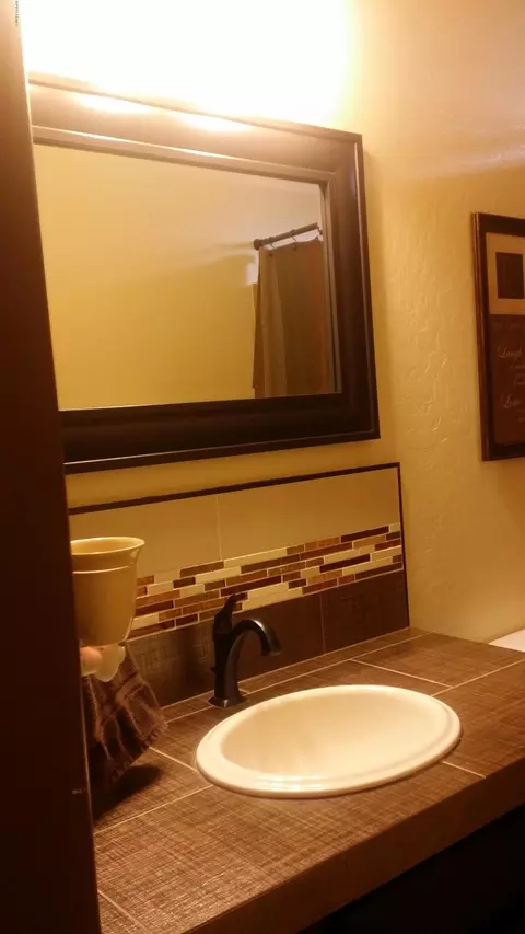 906 E Harwell Rd, Phoenix, AZ 85042 photo 19