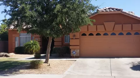 906 E Harwell Rd, Phoenix, AZ 85042 photo 2