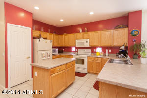 3349 E Powell Way, Gilbert, AZ 85298 photo 3