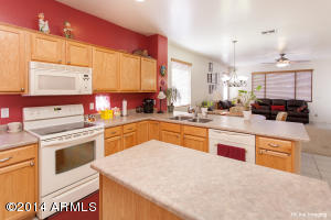3349 E Powell Way, Gilbert, AZ 85298 photo 5
