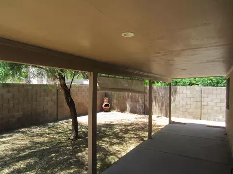 3909 E Morrow Dr, Phoenix, AZ 85050 photo 16