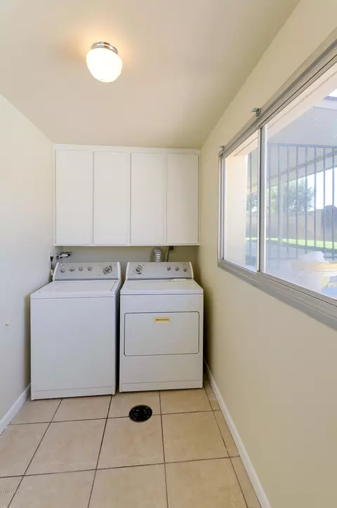 923 E Manhatton Dr, Tempe, AZ 85282 photo 15