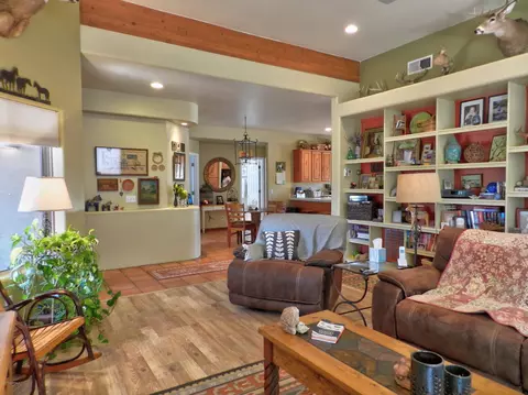 10955 E Pear Tree Dr, Cornville, AZ 86325 photo 5