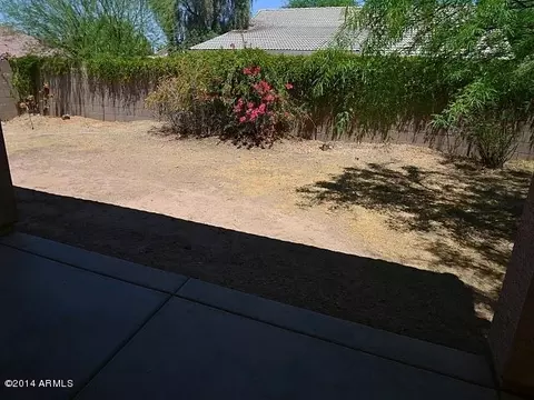 1854 E Smoke Tree Rd, Gilbert, AZ 85296 photo 7