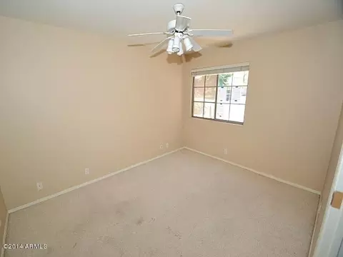 1854 E Smoke Tree Rd, Gilbert, AZ 85296 photo 13