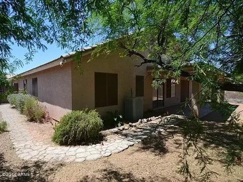 1854 E Smoke Tree Rd, Gilbert, AZ 85296 photo 4