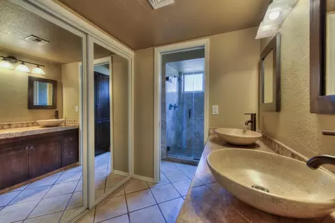 4443 E Ludlow Dr, Phoenix, AZ 85032 photo 9