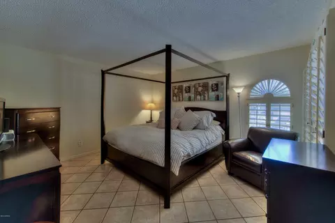 4443 E Ludlow Dr, Phoenix, AZ 85032 photo 8
