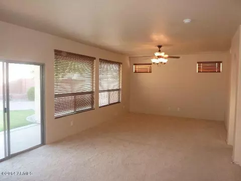 9839 El Moro Ave, Mesa, AZ 85208 photo 5